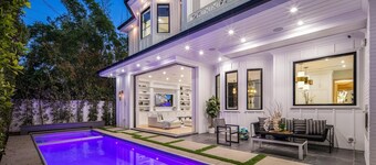 Gardner Modern - Exquisite Modern Villa with Pool & Theater in Beverly Grove