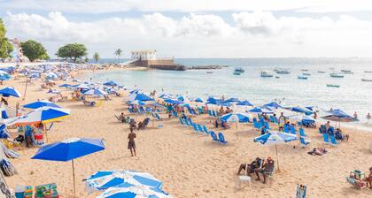 BR03 Apt 2 Quartos a 200m Porto Barra