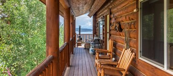 Log Chalet with Amazing Views- Special Last Minute Pricing- Book Now!