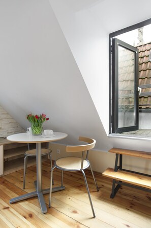 Living area - Elite Apartments Długa Rooftop (Gdansk)