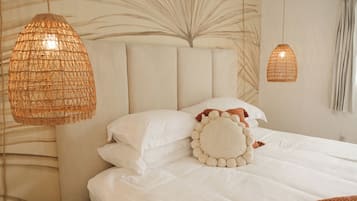 ๊ณ ๊ธ ์นจ๊ตฌ, ์ค๋ฆฌ/๊ฑฐ์ํธ ์ด๋ถ, ๋ฉ๋ชจ๋ฆฌํผ ์นจ๋, ๊ฐ๊ฐ ๋ค๋ฅด๊ฒ ๊ฐ๊ตฌ ๋น์น