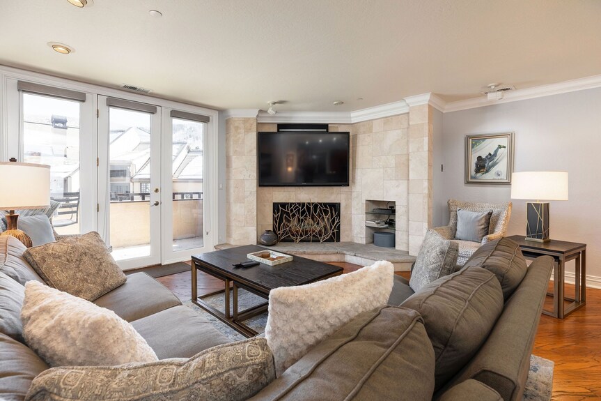 Luxury 3-bedroom Penthouse-style Retreat In Beaver Creek Village - Avon, CO