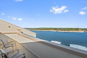Property grounds - Lakefront Family Escape|Boat Slip · Pool · Hot Tub (Spicewood)