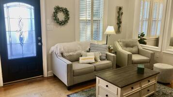 Smart TV, fireplace, printers