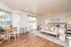 4 bedrooms, iron/ironing board, travel cot, WiFi