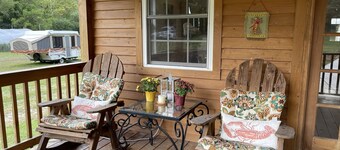 Nature Lovers Family Friendly Farmhouse near Pickwick Lake