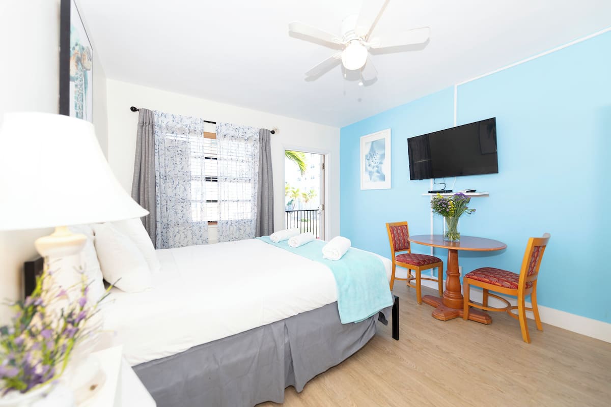 Appartement de base | 1 chambre, accès au Wi-Fi (inclus), literie fournie