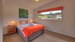 2 bedrooms, WiFi (free)