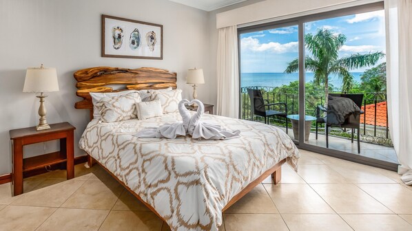Condo, 2 Bedrooms, Accessible, Beach View