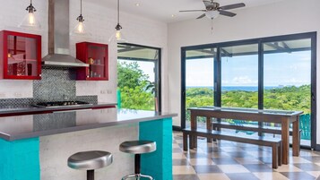 House, 4 Bedrooms, Mountain View | Private kitchen | Full-size fridge, microwave, coffee/tea maker, highchair