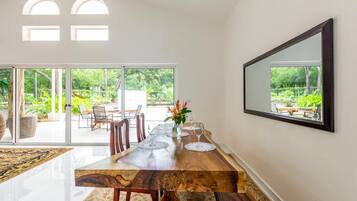 House, 4 Bedrooms | Private kitchen | Full-sized fridge, microwave, stovetop, dishwasher