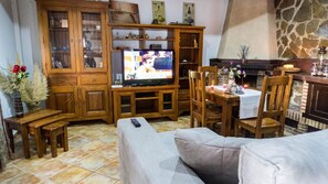 Téléviseur, foyer
