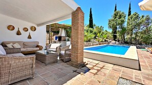 Terrace/patio - Villa Liviana Cómpeta by Ruralidays (Málaga)