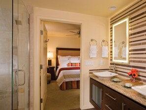Shower, jetted tub, hair dryer, towels - 2 Bedroom Villa: 2 King Beds; 2 sofa beds; Kitchen, Dining, Fireplace, Balcony (Palm Desert)
