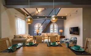 Apartment, 3 Bedrooms | 3 bedrooms, premium bedding, laptop workspace, iron/ironing board