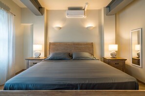 Apartment, 3 Bedrooms | 3 bedrooms, premium bedding, laptop workspace, iron/ironing board