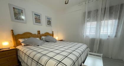 Hervas Centro Apartment IDEAL FOR FAMILIES 6 Adults 2 children