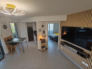 1 bedroom, iron/ironing board, travel crib, free WiFi - 🆕☀️PEARL BEACH☀️ Seaside Rooftop  (Villeneuve-Loubet)