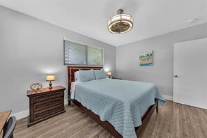 1 bedroom, desk, iron/ironing board, free WiFi