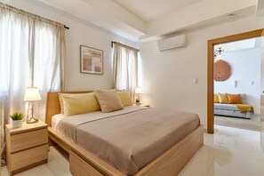 1 chambre, coffres-forts dans les chambres, bureau