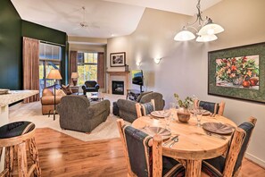TV, fireplace, video game console - Ski-In/Ski-Out! Cozy Bellaire Resort Retreat! (Bellaire)