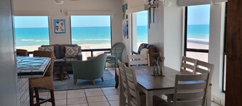 Beachfront book 4 bdrm. Or add Casita for 5 bdrms
Updated Private & Pet Friendly
