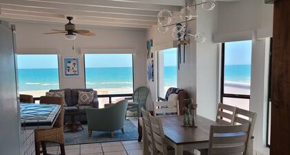 Beachfront book 4 bdrm. Or add Casita for 5 bdrms
Updated Private & Pet Friendly