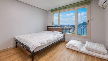 2 bedrooms, free WiFi