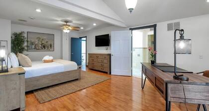 King Estate with attached Mid-Century Apartment & Gym.