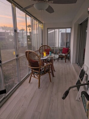 Interior - Paradise in sunny Englewood FL - immaculate 1st floor condo close to beaches! (Englewood)