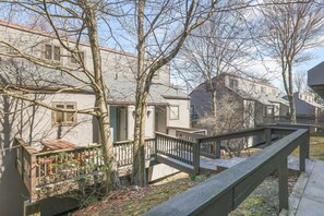 Property grounds - CAMELBACK CABIN 20 in POCONOS (Tannersville)