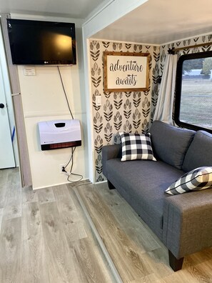 Fernseher