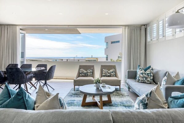 Televisión, oficina