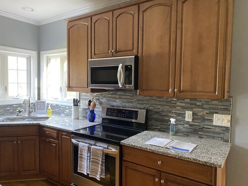 Monthly Rental Home Available 