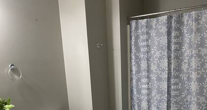 Furnished Executive Home - Corporate & Insurance Stays Welcome