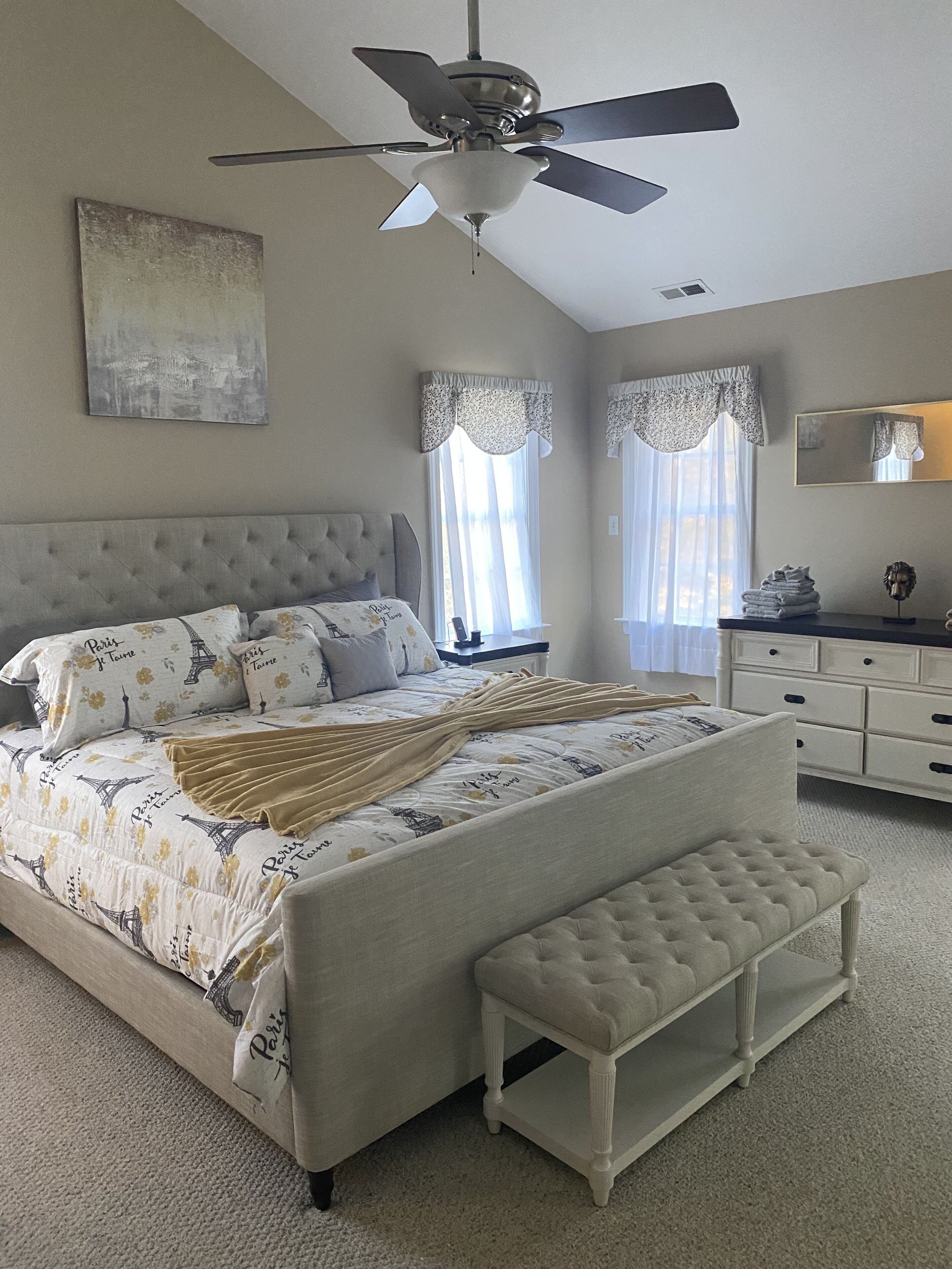 6 bedrooms, iron/ironing board, travel cot, free WiFi