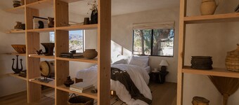  Arro Dunes - Rustic Cabin in the Desert - Wood burning hot tub - Cowboy pool