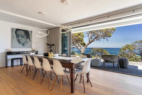 Villa 31 Camps Bay - Luxury Villa | Pool | Jacuzzi