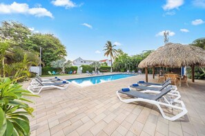 Pool - Turibana - 2 Double Bed Studio w/ Balcony & Pool (Noord)