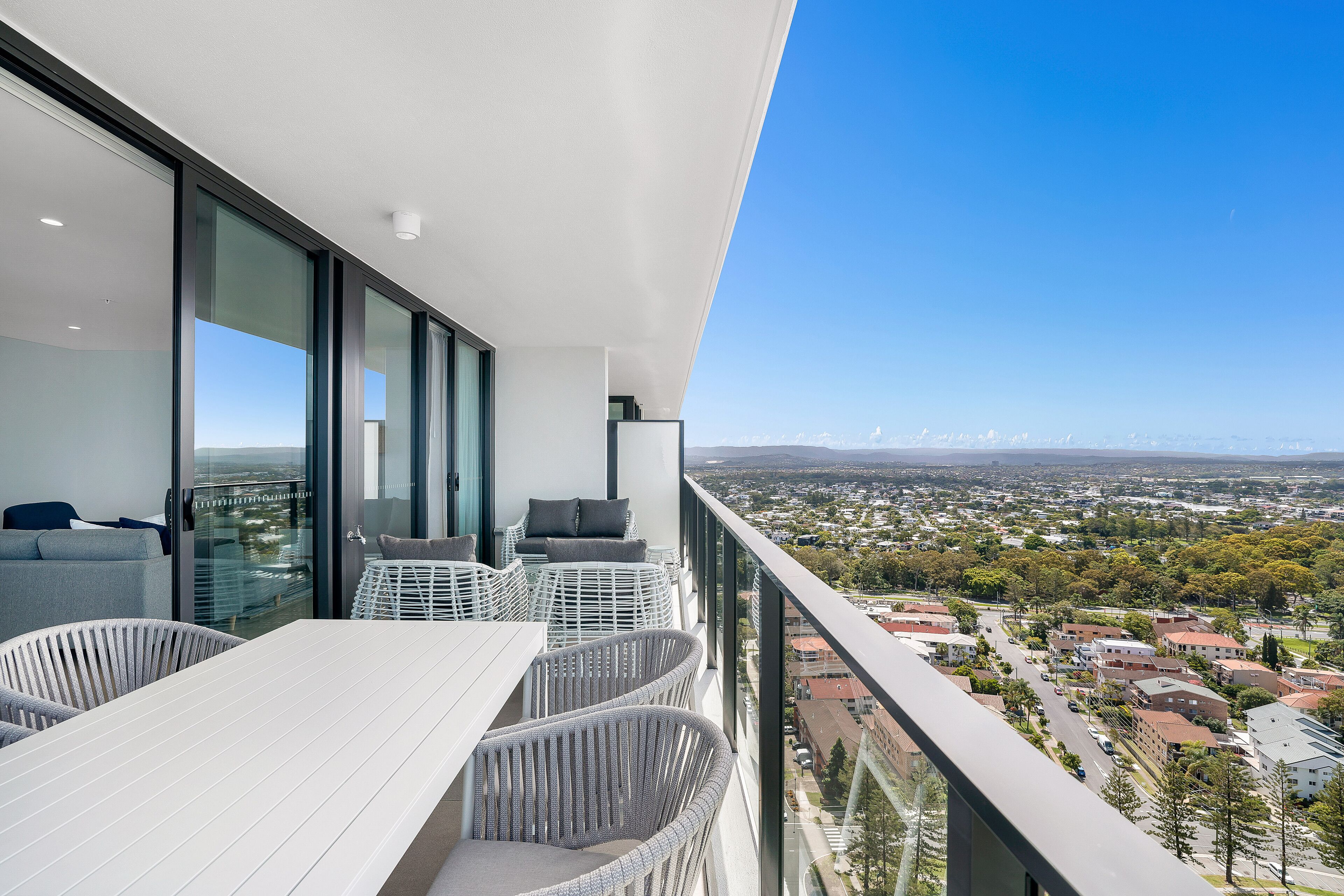 Opus Broadbeach — image 13