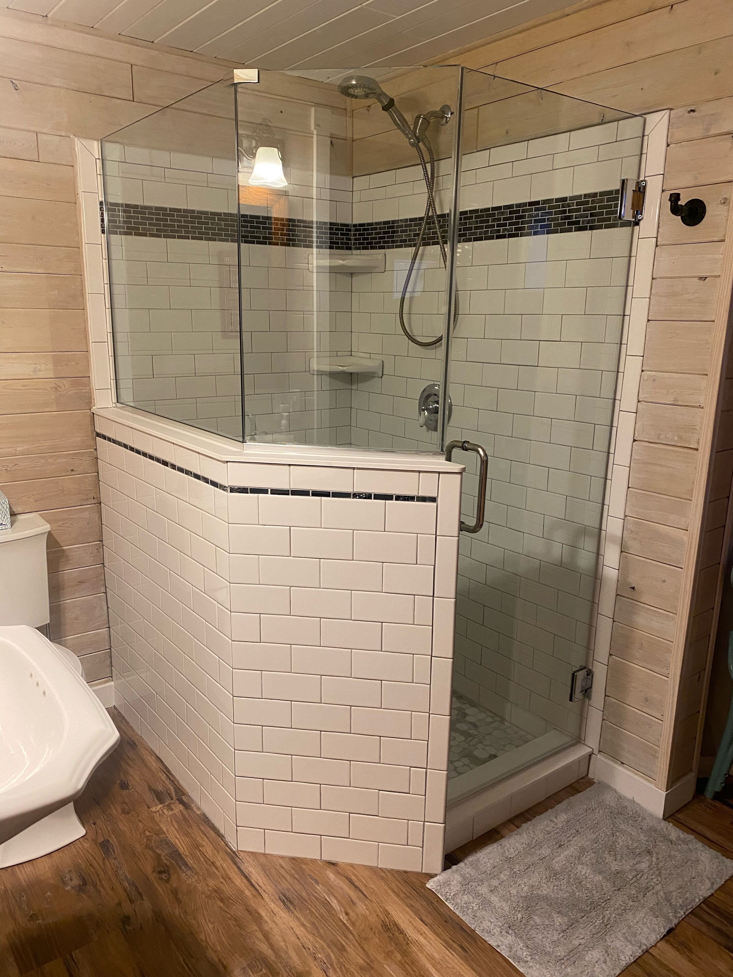 Shower, towels, soap, toilet paper