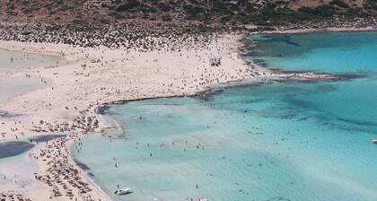 Villa en Pláka con 5 habitaciones, capacidad 10