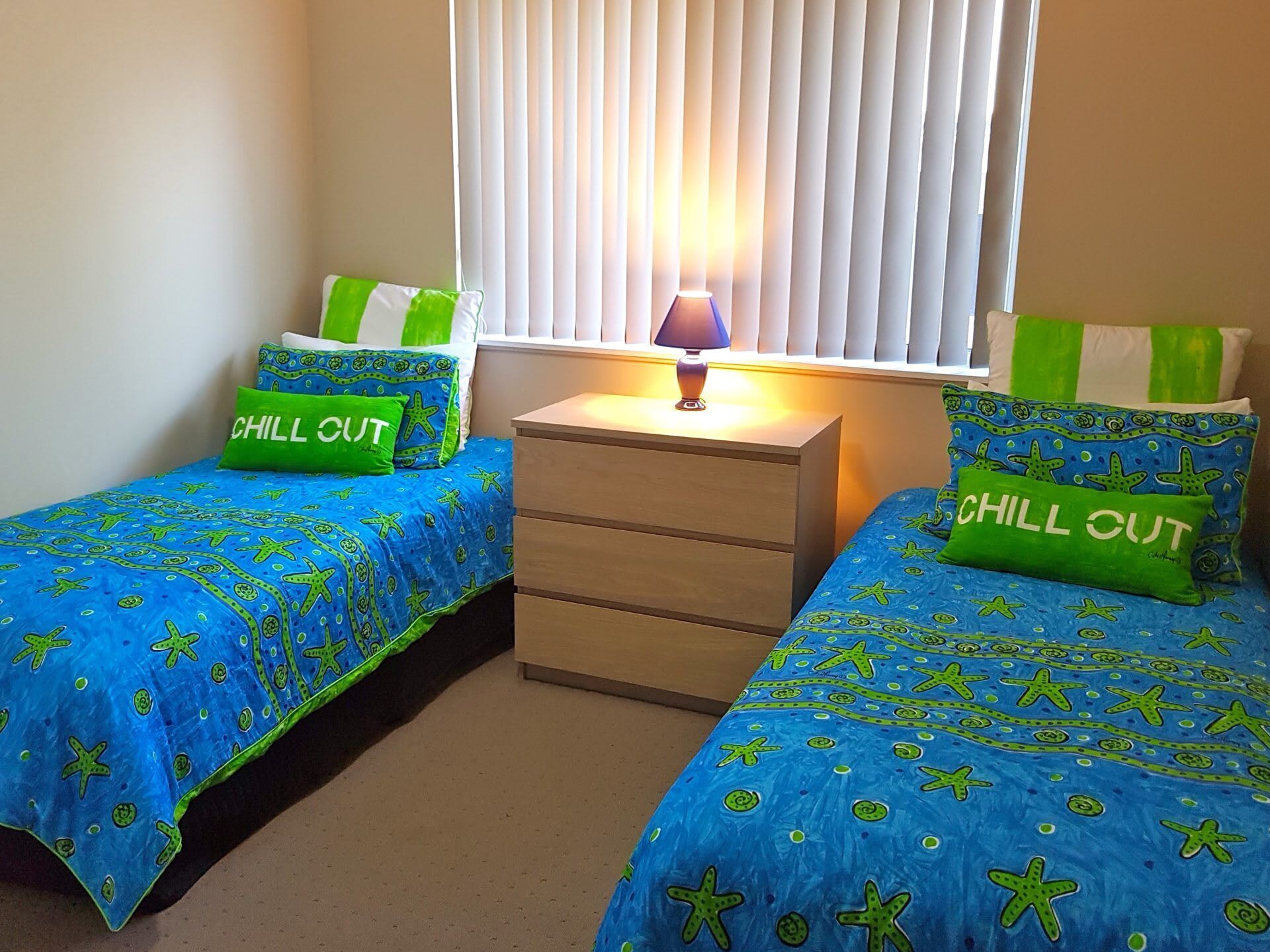 3 bedrooms, iron/ironing board, bed sheets