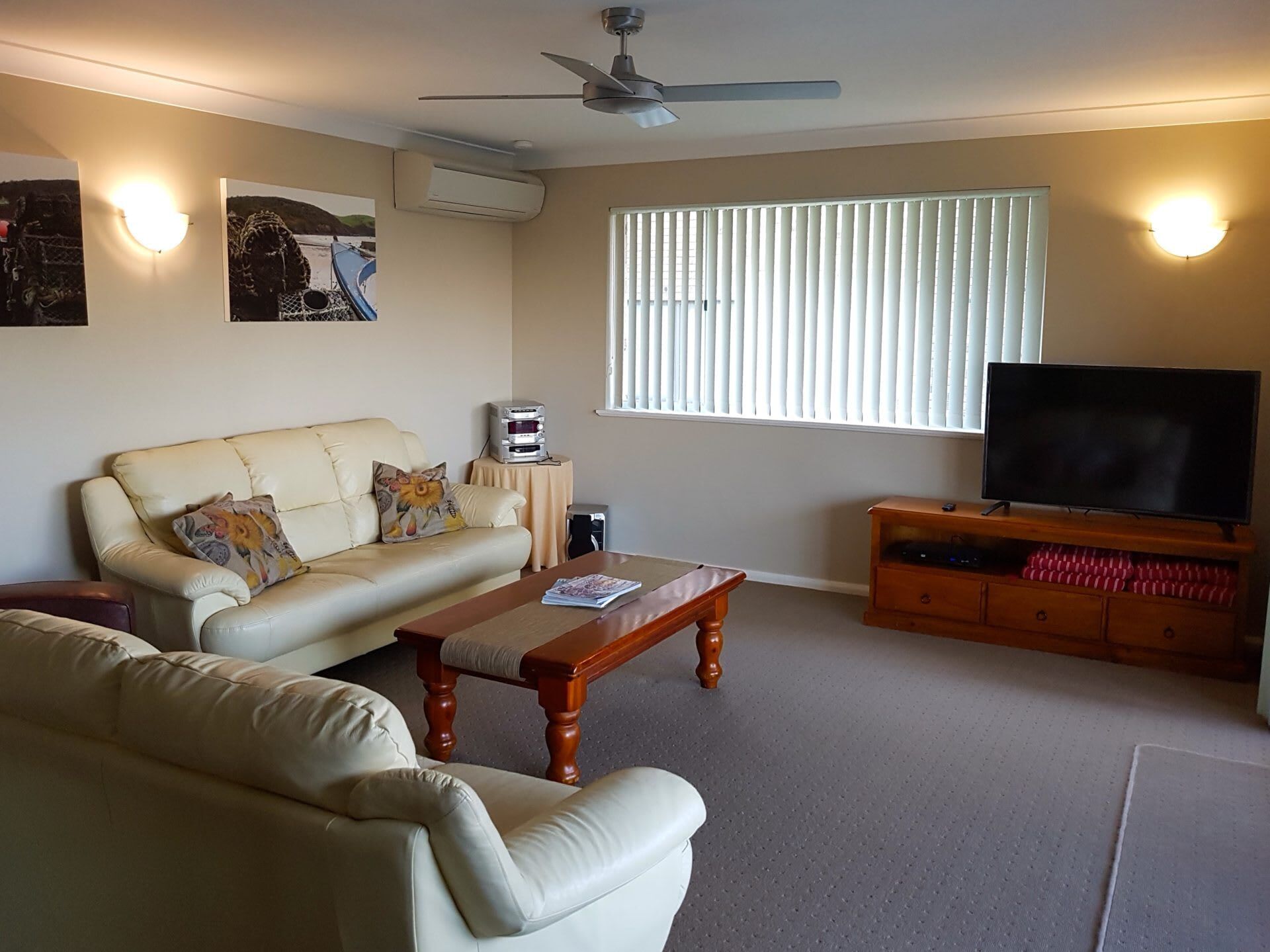 TV, DVD player