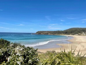 Beach nearby - Stunning Ocean Views (Kioloa)