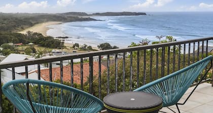 Emerald Views Signal Street 9 - Stunning views of Emerald Beach