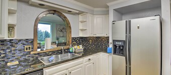 Spacious Home w/ Yard, 20 Miles to Olympic NP