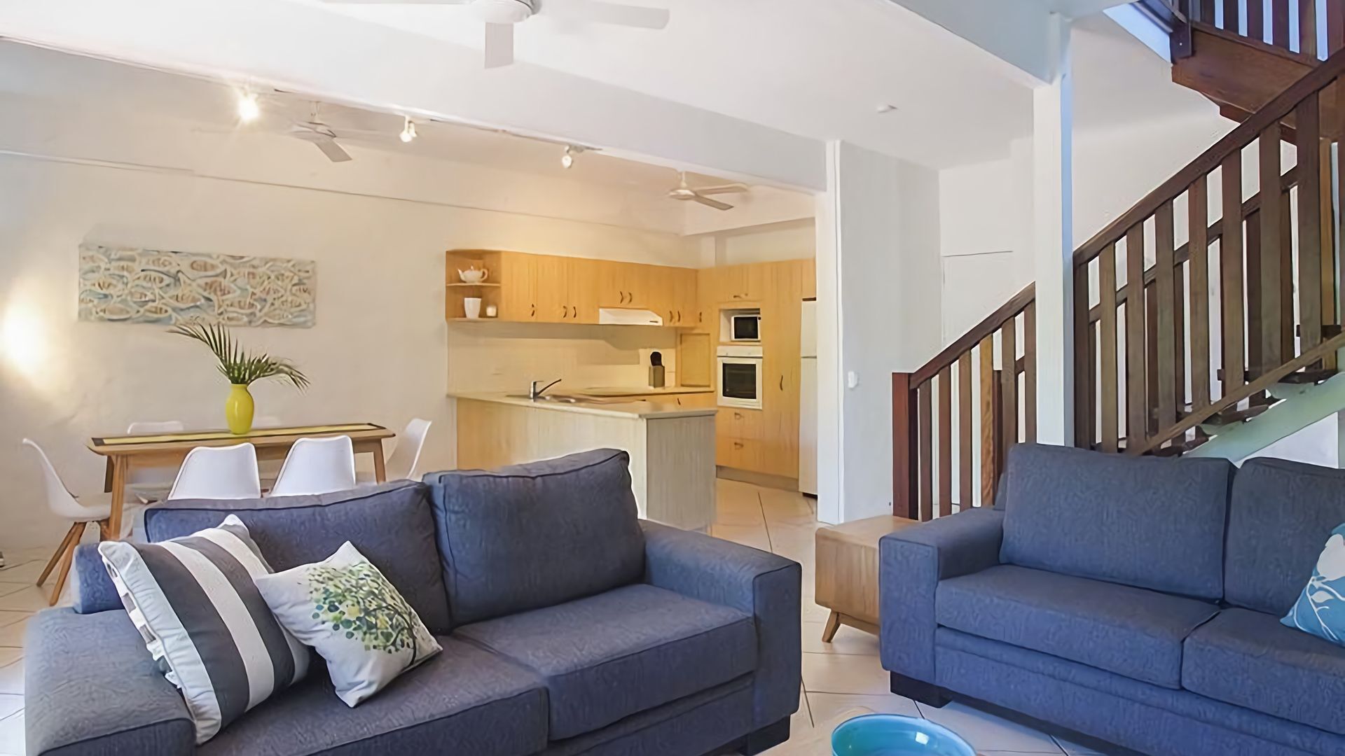 Little Cove Townhouse 5 - In the heart of Little Cove — image 4
