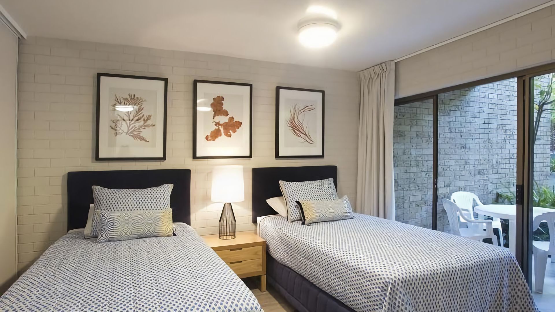 Sundown Lodge 2 Located halfway between Noosa Junction and Noosa Main Beach — image 16