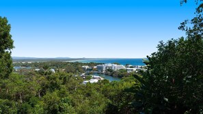Miscellaneous - Kalimna 2 - Stunning views of Laguna Bay (Noosa Heads)